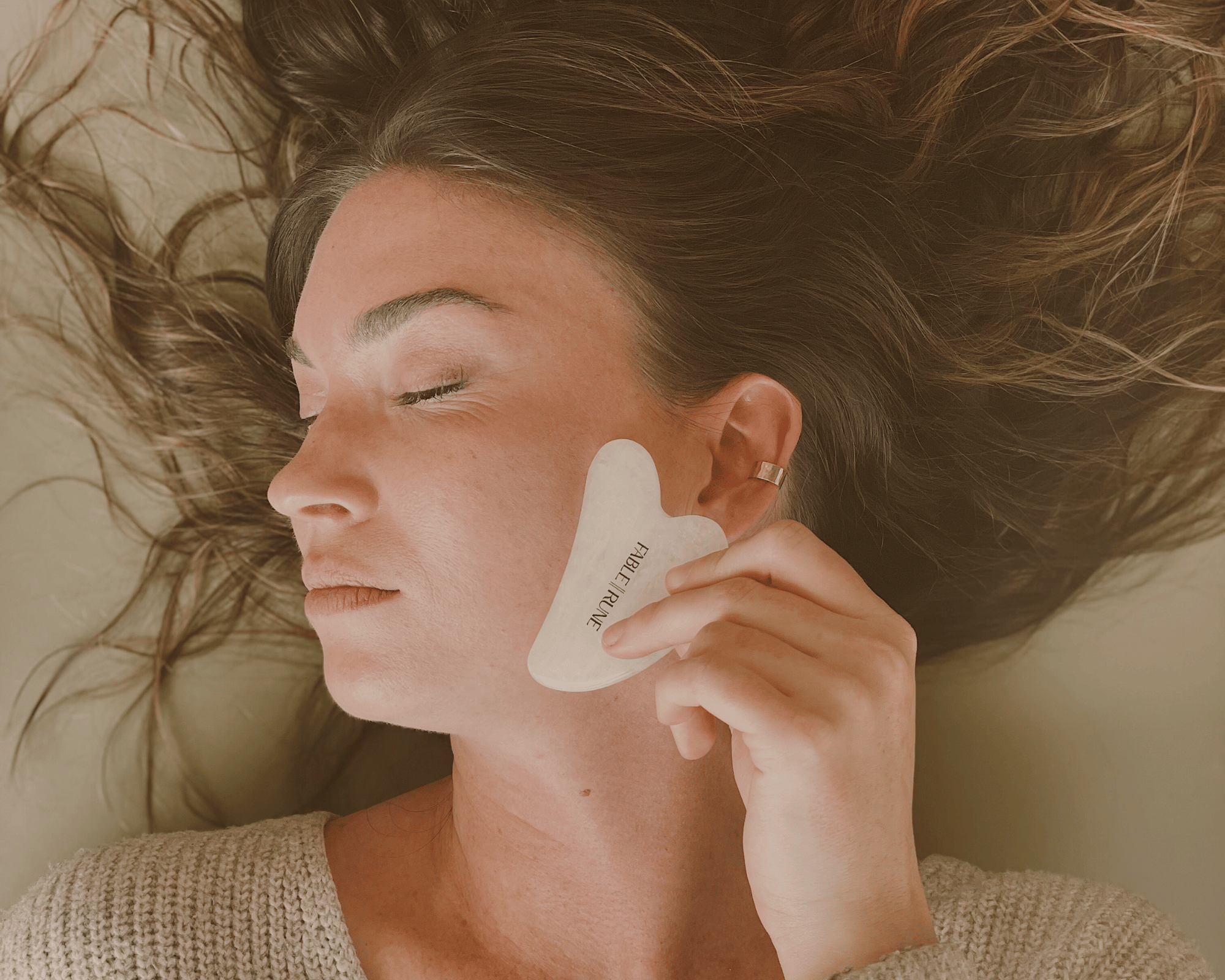 June 2024 : Step-by-Step How to Gua Sha in your Rituals - FABLERUNE