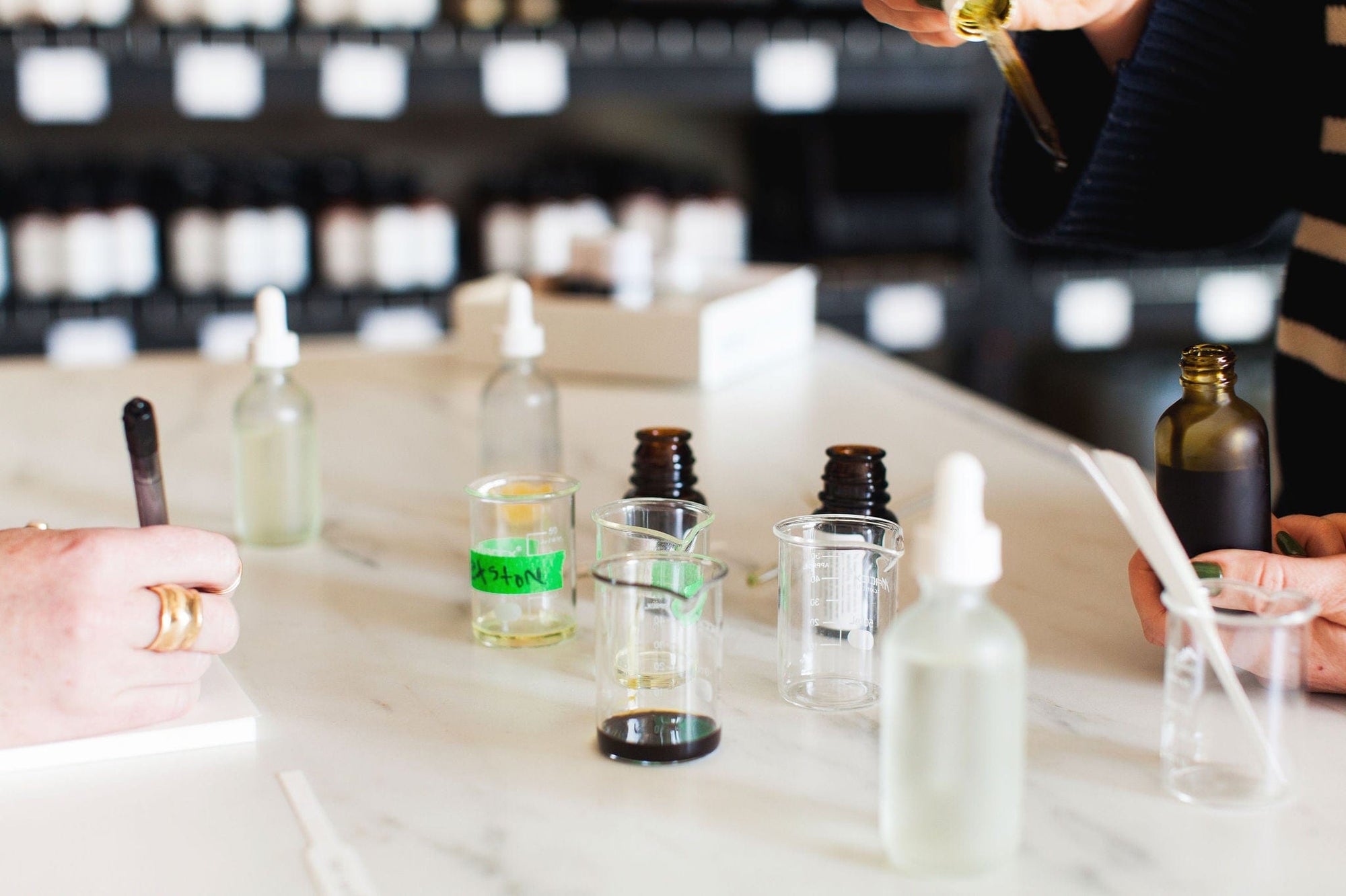 FABLERUNE PERFUME WORKSHOP - CREATE YOUR SIGNATURE SCENT